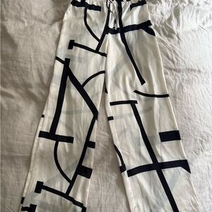 Zara Silky Patterned Pants